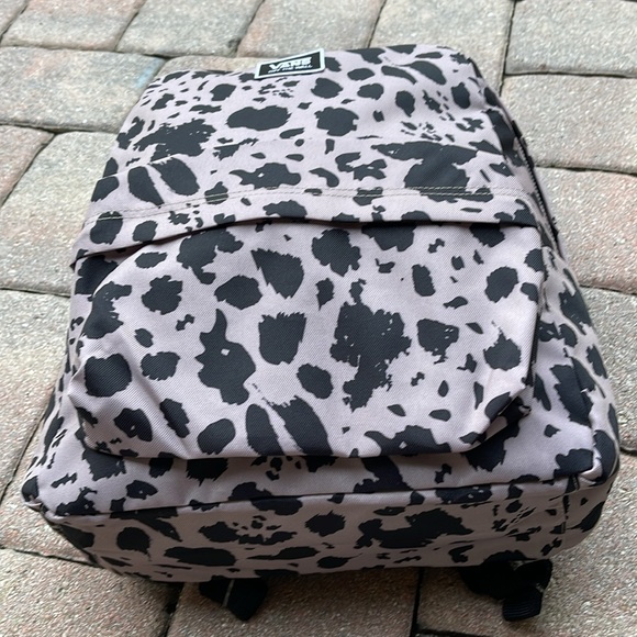 Vans Old Skool H2O Backpack
NWT - Picture 14 of 16